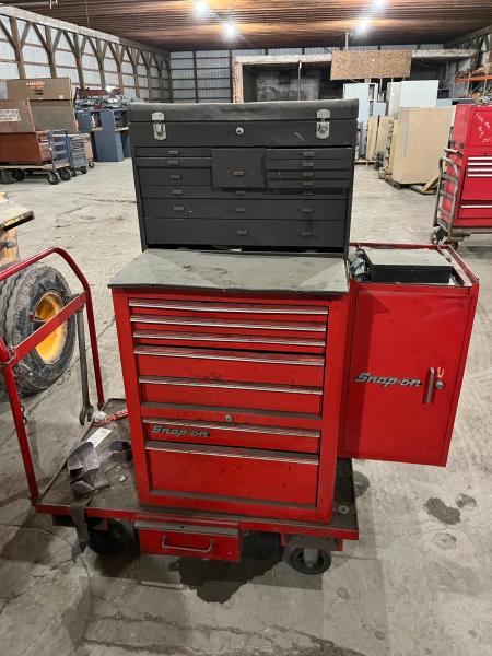 Snap-on Toolbox on Cart with tools and top box - Image 1
