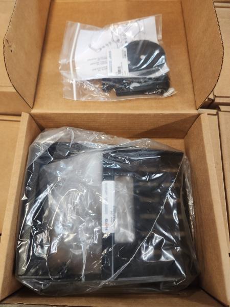 1 Lot of 95 NEW Havis Universal Mounting Base(C-UMM-101) for Toughpad FZ-G1