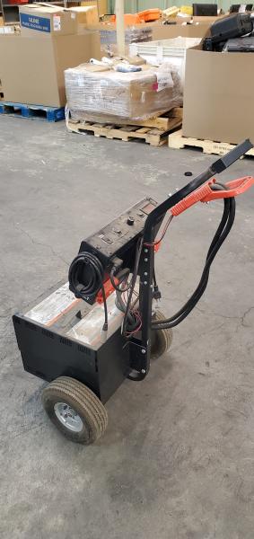 Used Solar Smart Starter/Booster Cart. 12/24v