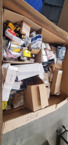 Pallet of Appliance Service Parts  - Image 2