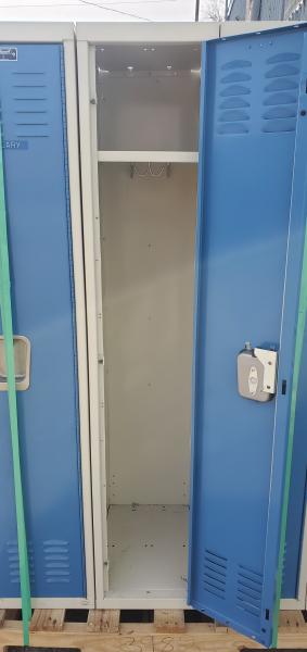 Lot of Used Hallowell Lockers. 5' tall, 18" deep - Image 3