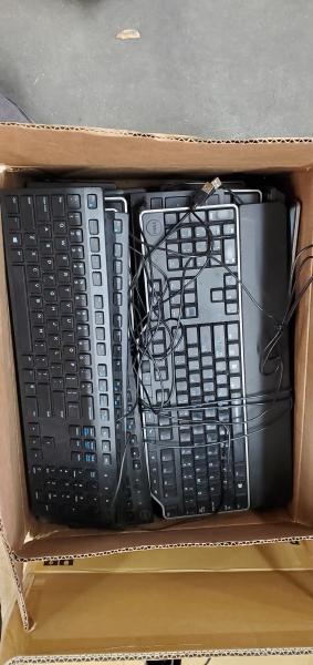 Lot of 120 Used Dell Wired Keyboards.  - Image 2
