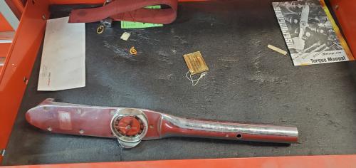 Snap-on Rolling TooBox with Top Box- Tools Included. Has Keys. 21"x50" (Not Available for Donation). - Image 3