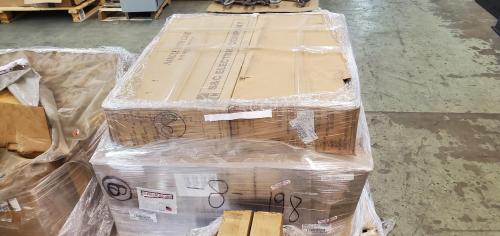 Lot of 12 New MTG FUSE Holders SML-20 IN 13.8KV. - Image 1