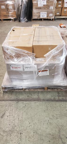 Lot of 12 New MTG FUSE Holders SML-20 IN 13.8KV. - Image 2