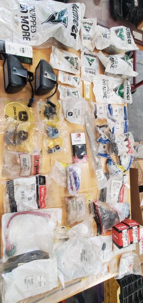 Lot of Fleet Parts- - Image 1