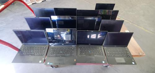 Lot of 16 Dell Latitude Laptops- Chargers Included, Windows 10 installed. - Image 1