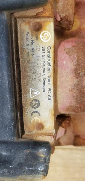 Lot of 2 CP-1260-SVR Pavement Breakers and 3 In-Line Lubricators - Image 2