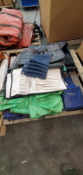 Lot of Used Tool Pouches - Image 1