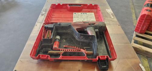 HILTI DX-460- Powder Actuated Fastener. - Image 2