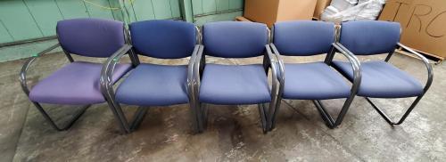 Lot of 5 Steelcase Guest Chairs- - Image 1