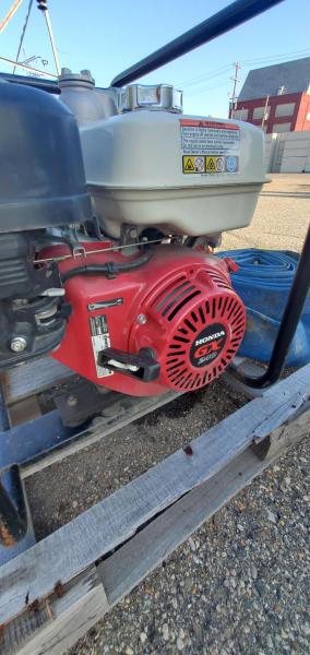 Dayton Trash Pump with 3" Hose. - Image 3