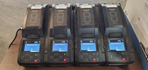 Honeywell IntelliDox BW MaxXT II. With 4 Honeywell BW Max XT II Multi-Gas Detectors. - Image 2
