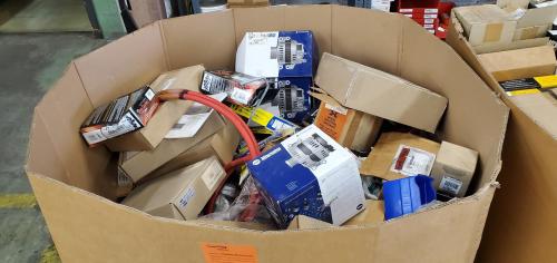 Lot of Automotive Parts - Image 1