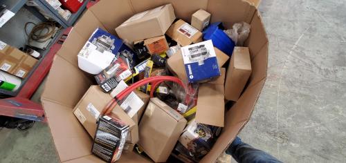 Lot of Automotive Parts - Image 2