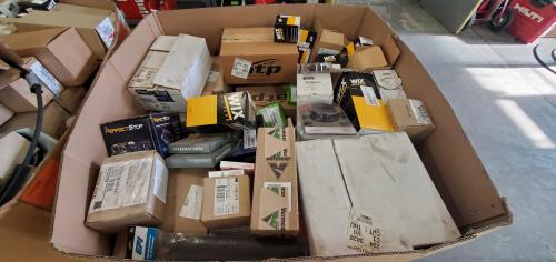 Lot of Automotive Parts - Image 1