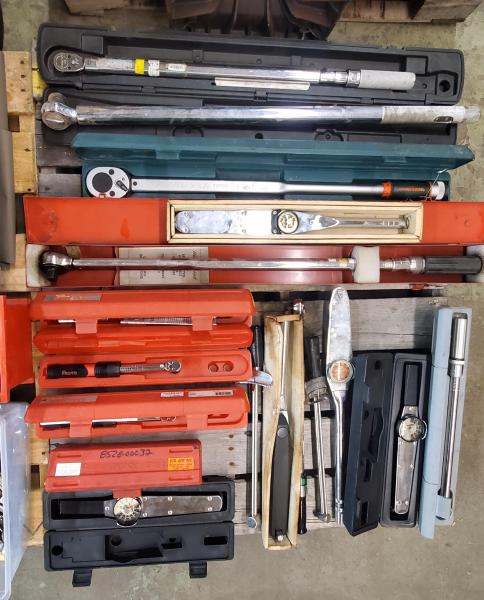 Lot of Torque Wrenches- - Image 1