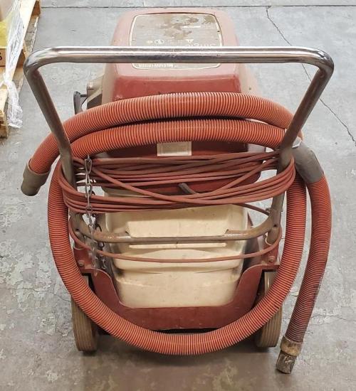 Clarke Tailor-Mate Single Shop-Vac - Image 2