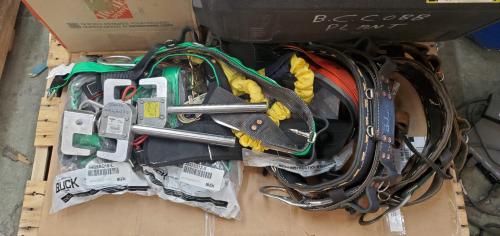 Mixed Lot of Untested Safety Equipment, This equipment has not been tested/rated and should not be used without being properly tested. - Image 3
