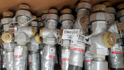 Lot of Honeywell Perfection 1" CTS Gas Service Risers w/ A.Y. McDonald Valve - New Surplus. - Image 3