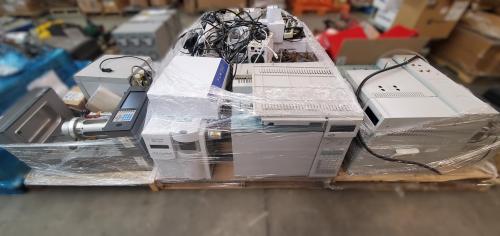 Lot of Lab Equipment-  - Image 1