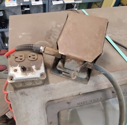 Skat-Blast Industrial Dry Blast Cabinet with Dust Collector, Dual Glove Ports. - Image 5