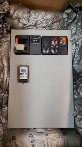 Lot of 4 Eaton Industrial Motor Control Panels, 24VDC Control Power, HOA Controls - Image 1