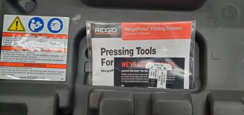 RIDGID RP 340 32kN press tool with MegaPress standard jaws. Includes 1/2", 3/4", 1-1/4", and 1-1/2" jaws. - Image 7