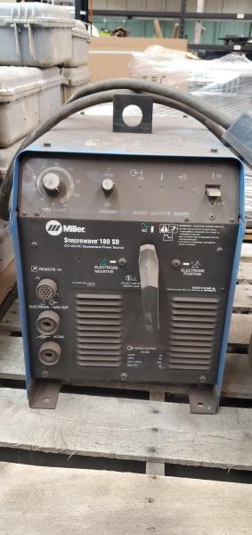 Miller Syncrowave 180 SD AC/DC TIG/Stick welder with Miller RFCS-14 foot pedal and control cable - Image 1