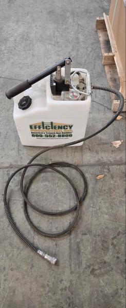 Lot of 8 Efficiency Production Hydraulic Hand Pumps w/ Hoses &ndash; Trench Box / Shoring - Image 3