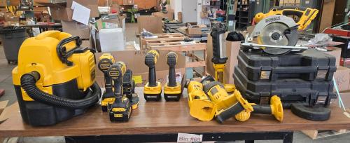 Lot of Dewalt Cordless Power Tools- - Image 3