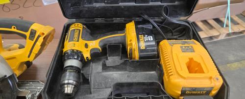 Lot of Dewalt Cordless Power Tools- - Image 5