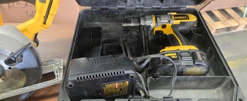 Lot of Dewalt Cordless Power Tools- - Image 6