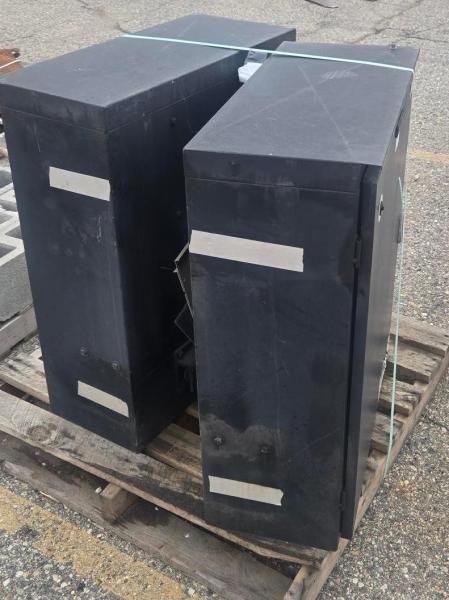 Lot of 2 Used Linear Gate Controls- - Image 2