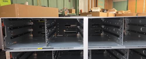 Lot of 12 Dell PowerEdge R740xd2 server chassis on pallet (no drives). &ndash; data center pull. - Image 4