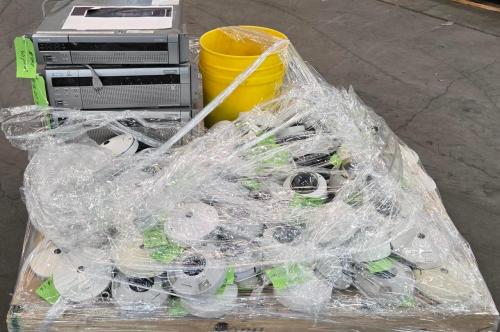 Bulk lot Panasonic security cameras (WV-SFV/SW series) with 4 Panasonic NVRs &ndash; untested commercial pull on pallet - Image 5