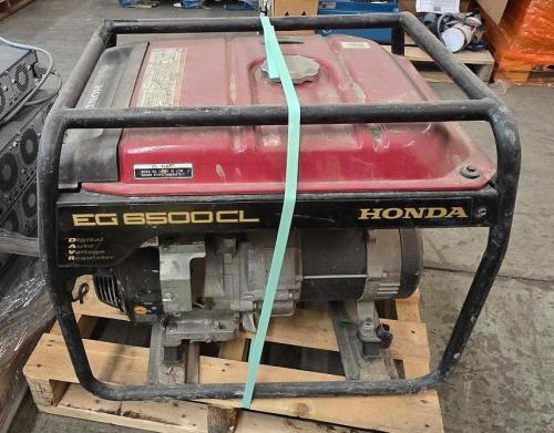 Honda EG6500CL Gas Generator- - Image 3