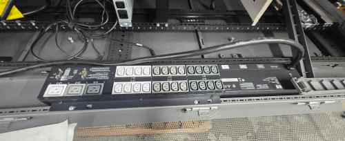 Empty HP Server Rack- 77" x 45" x 24" wide. - Image 4