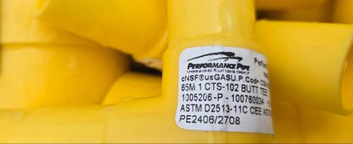 Bulk lot of polyethylene gas line materials including PolyValve valves, Performance Pipe fittings, risers, and assorted components, surplus. - Image 8
