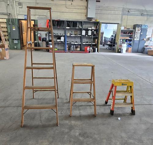 Lot of 3 Stepladders, 6', 3', 2'- - Image 1