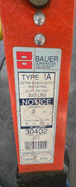 Lot of 3 Stepladders, 6', 3', 2'- - Image 4