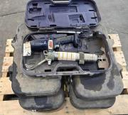 Lot of Lincoln Power Lubers with Various Chargers and Batteries-