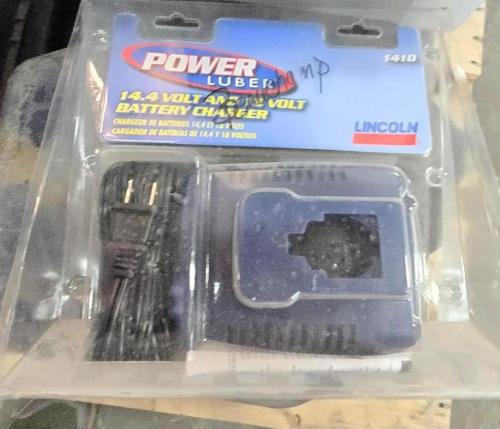 Lot of Lincoln Power Lubers with Various Chargers and Batteries- - Image 5