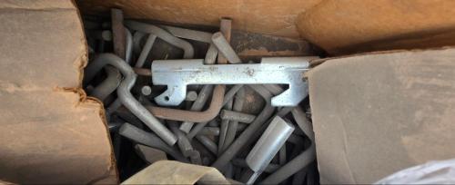 Mixed Lot Pallet Racking Parts- Including beams, wire decking, clips, and assorted hardware &ndash; compatibility unknown. - Image 4
