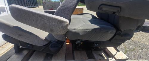 Lot of 4 Industrial/Truck Seats (Mixed Models) - Image 4