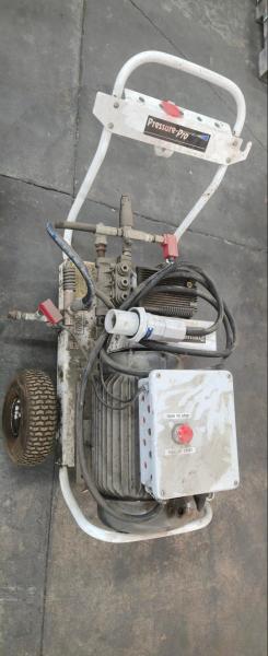 Portable industrial electric power washer/pump unit on wheeled cart with heavy-duty hoses, fittings, and 60A Cooper Arktite plug- - Image 2