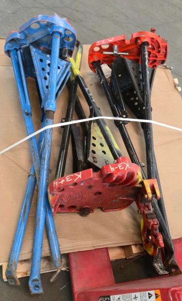 Lot of 3 RIDGID/REED tri-stands/pipe vises- - Image 2
