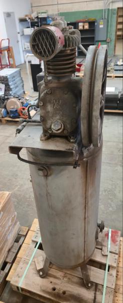 Scrap Westinghouse Air Compressor- - Image 3