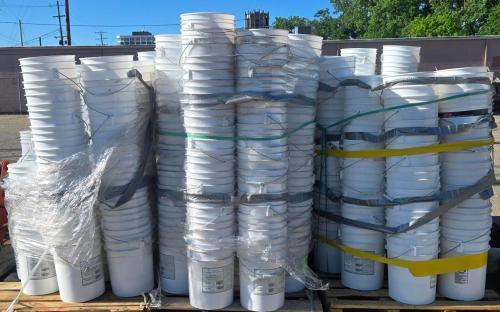 6 Pallets of 5-6 Gallon Buckets, No Lids - Image 1