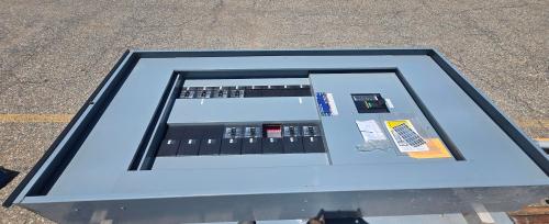 Lot of 2 Heavy-duty Electrical Power Distribution Panels/Enclosures- - Image 3